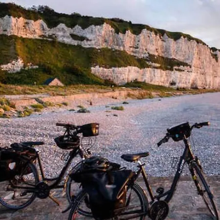 Belle Longère Normande, Cheminée Et Jardin Arboré Сasa de vacaciones Canville-les-Deux-Églises