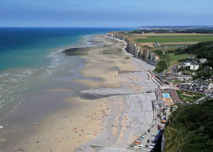 Σπίτι διακοπών Belle Longere Normande, Cheminee Et Jardin Arbore Canville-les-Deux-Églises