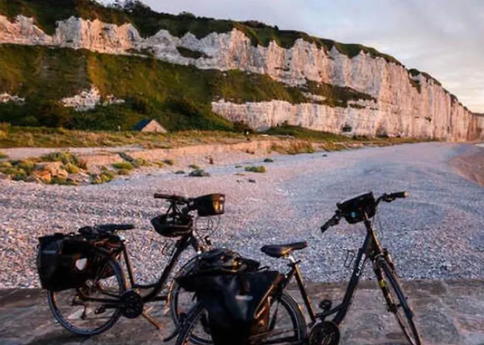 Belle Longere Normande, Cheminee Et Jardin Arbore Σπίτι διακοπών Canville-les-Deux-Églises